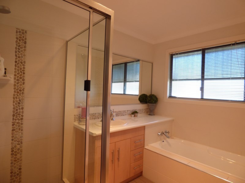 1 Norman Court, Roma QLD 4455