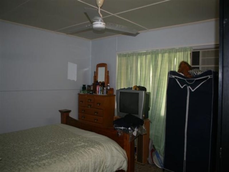 4 Howard Street, Roma QLD 4455