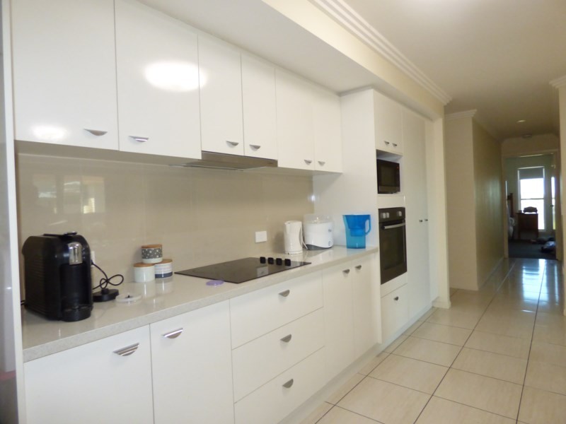 32 Beetson, Roma QLD 4455