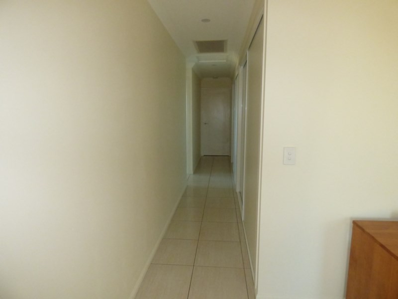 32 Beetson, Roma QLD 4455