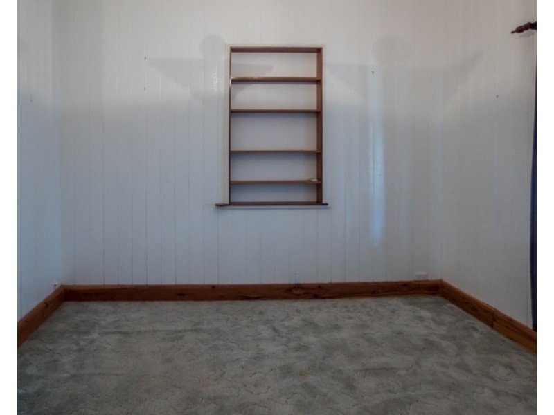 25 Phillip Street, Roma QLD 4455