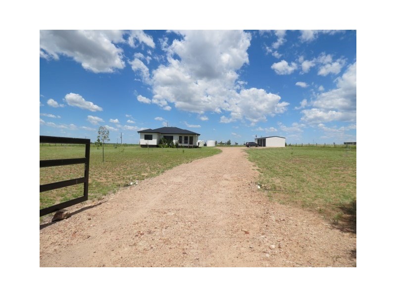 36 Hodgson Lane North, Hodgson QLD 4455