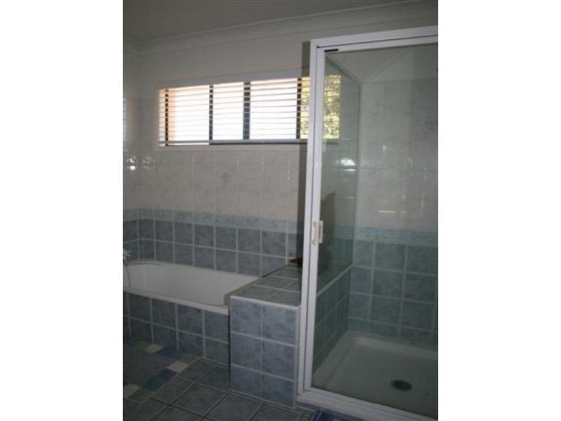 22-24 Borland Street, Roma QLD 4455