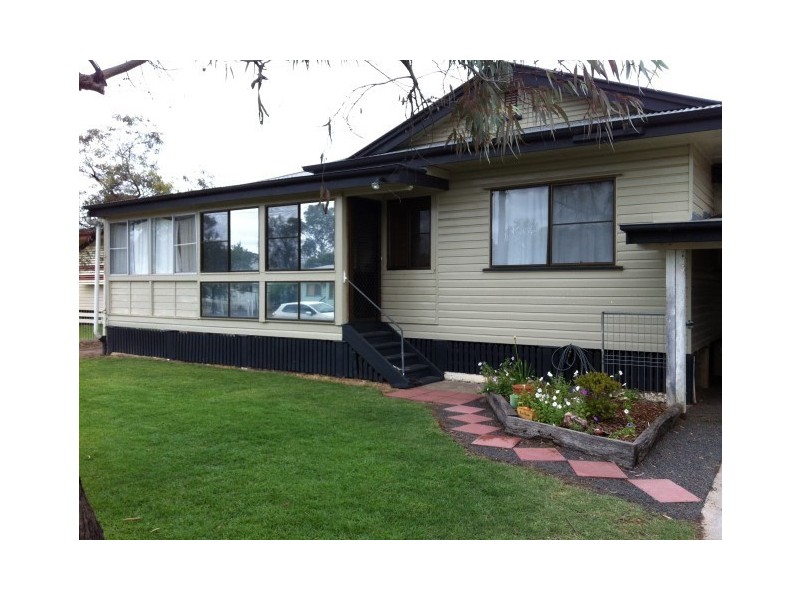 14 McEwan Street, Roma QLD 4455