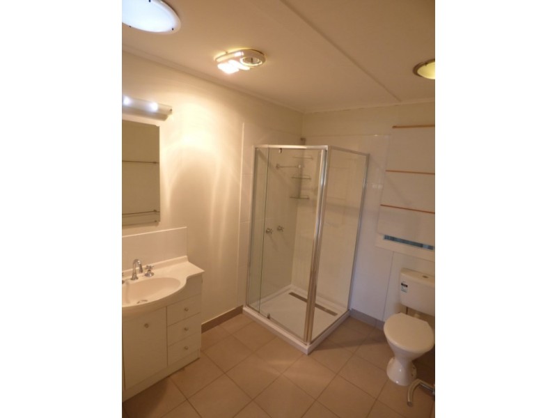 14 McEwan Street, Roma QLD 4455