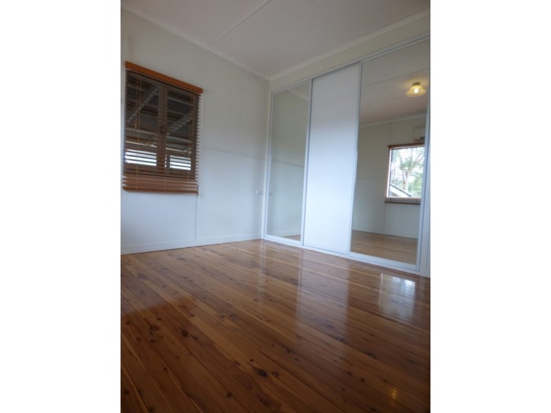 14 McEwan Street, Roma QLD 4455