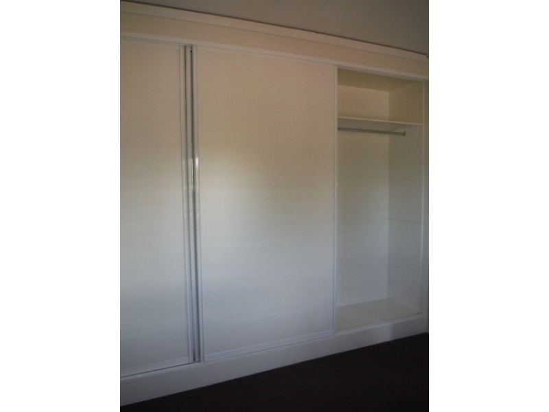 27 Charles Street, Roma QLD 4455