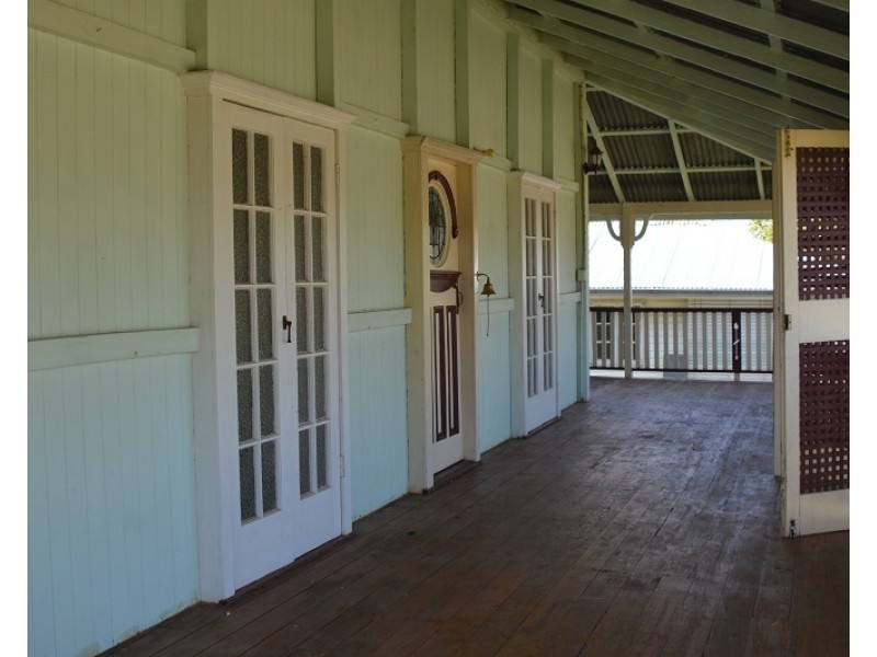 164 Alice Street, Mitchell QLD 4465