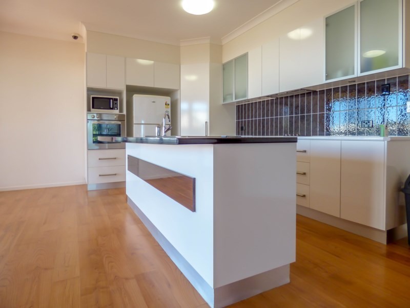 6 Lockyer Crescent, Roma QLD 4455