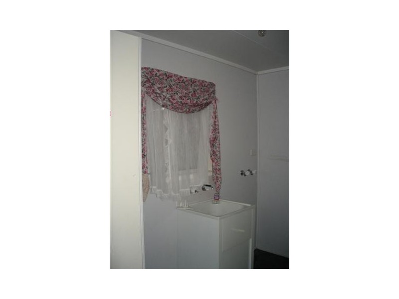 3 Laman Street, Roma QLD 4455