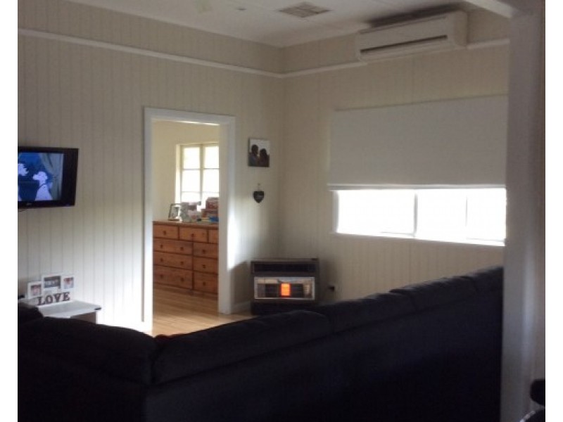 21-23 Station Street, Roma QLD 4455