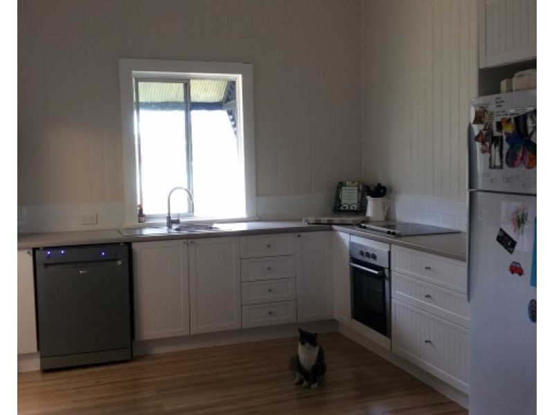 21-23 Station Street, Roma QLD 4455