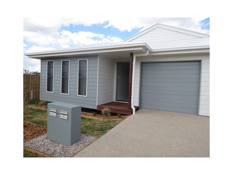 98A Currey Street, Roma QLD 4455