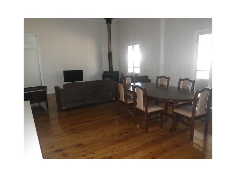 2-28 Ivy Street, Roma QLD 4455