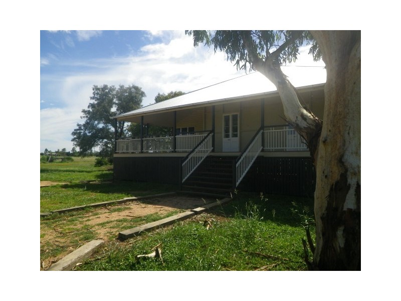 2-28 Ivy Street, Roma QLD 4455