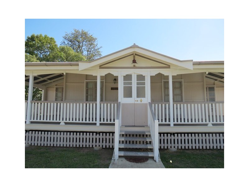 19 Hunter Street, Roma QLD 4455