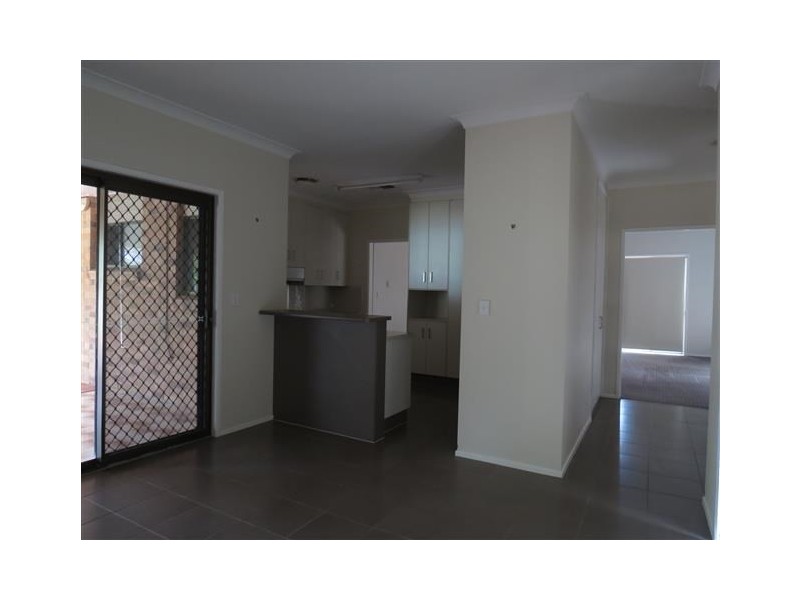 11 Roma Crescent, Roma QLD 4455