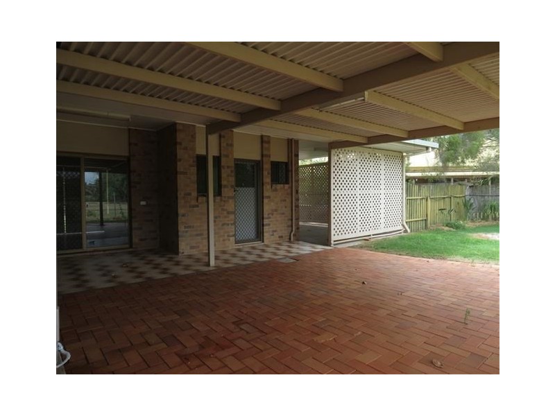 11 Roma Crescent, Roma QLD 4455