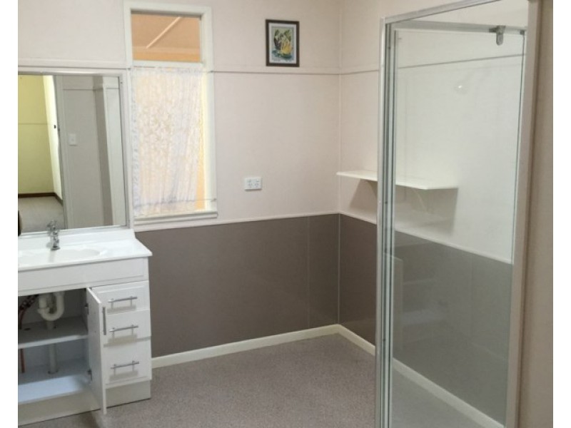 25 Conlan Street, Roma QLD 4455