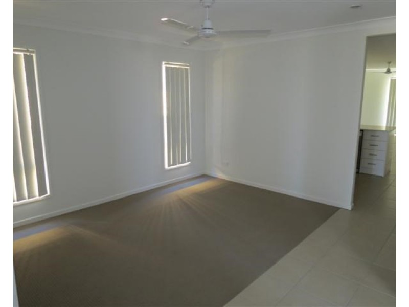 3 Lomandra Avenue, Roma QLD 4455