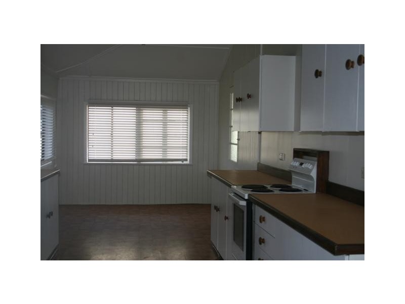 173 McDowall Street, Roma QLD 4455