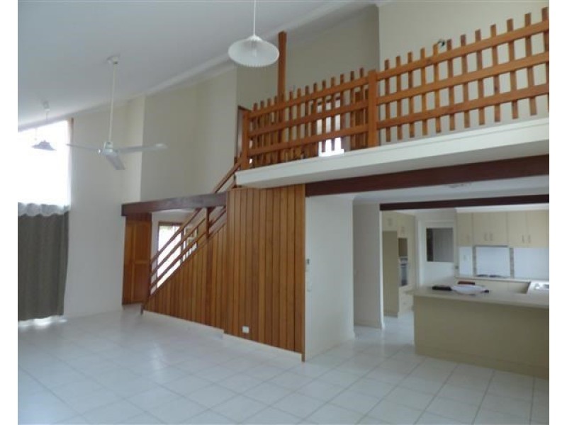 22 Alexander Avenue, Roma QLD 4455