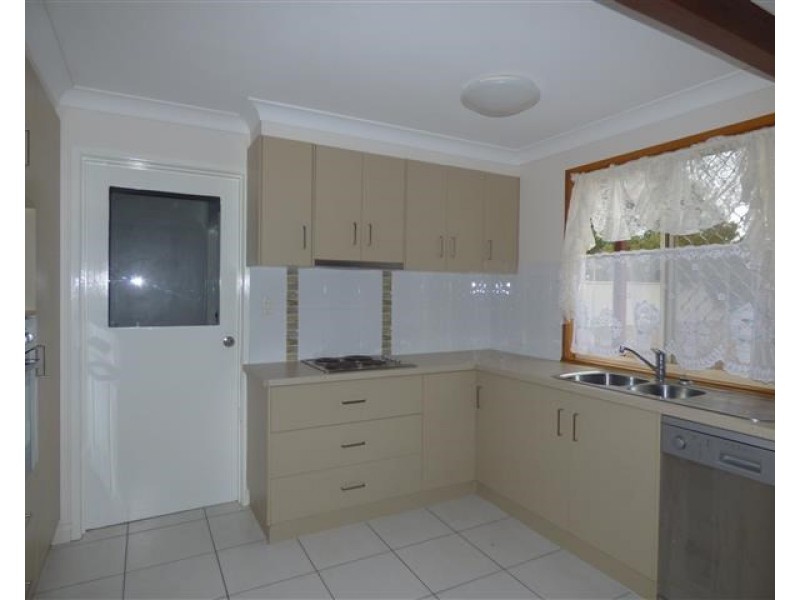 22 Alexander Avenue, Roma QLD 4455