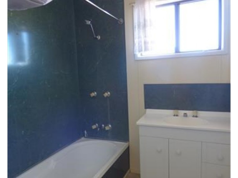 131 Quintin Street, Roma QLD 4455