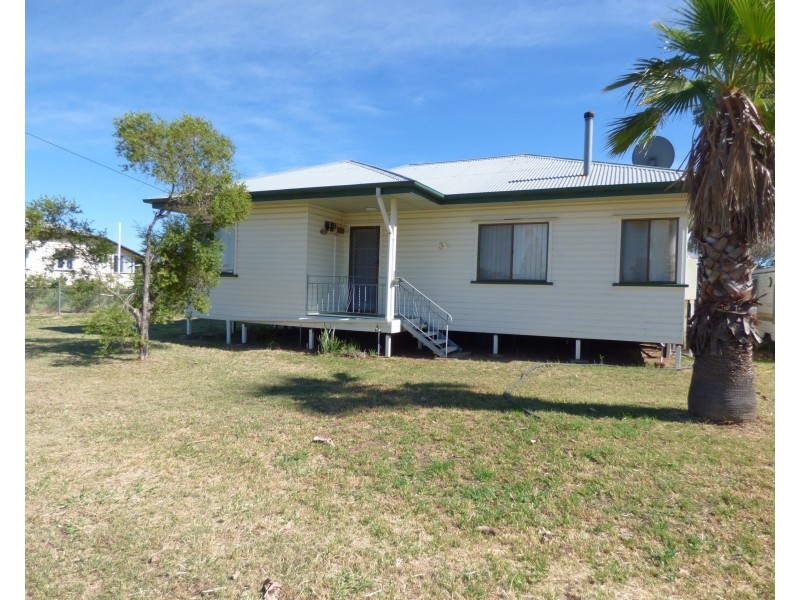 31 Russell Street, Wallumbilla QLD 4428