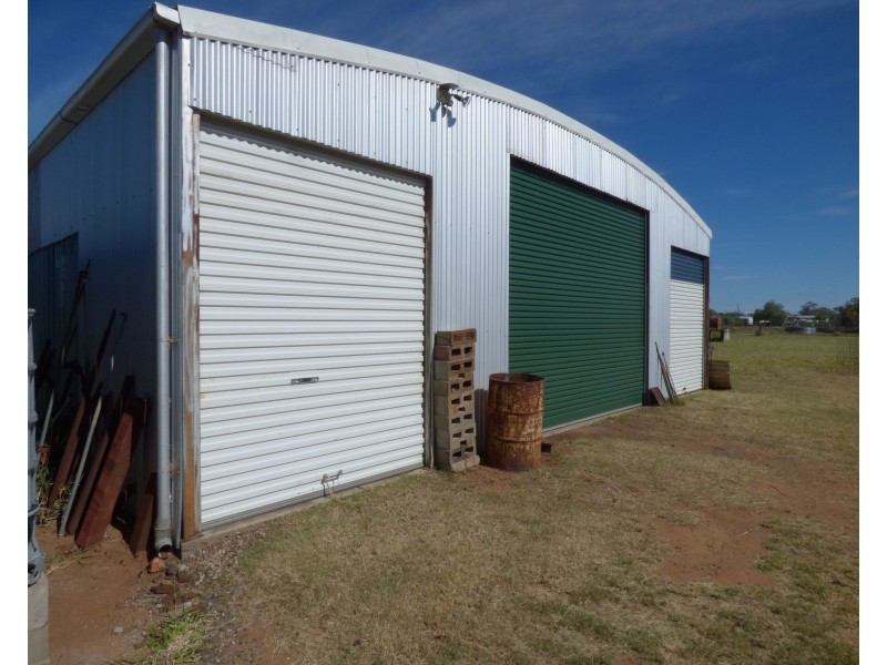 31 Russell Street, Wallumbilla QLD 4428