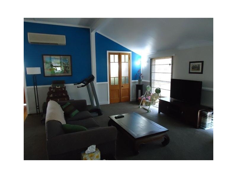 80 Quintin Street, Roma QLD 4455