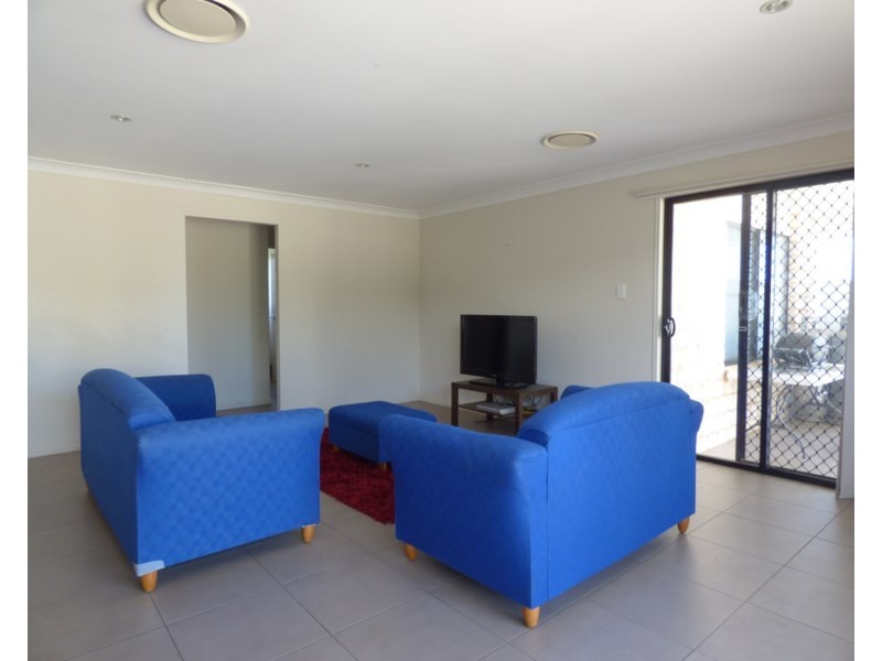 19 Robusta Drive, Roma QLD 4455