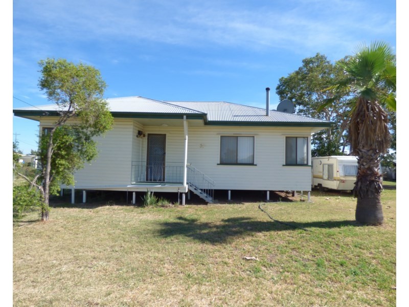31 Russell Street, Wallumbilla QLD 4428