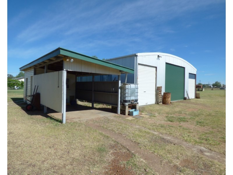 31 Russell Street, Wallumbilla QLD 4428