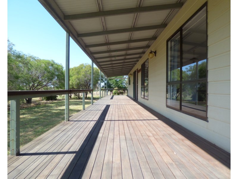 68 Minka Road, Roma QLD 4455