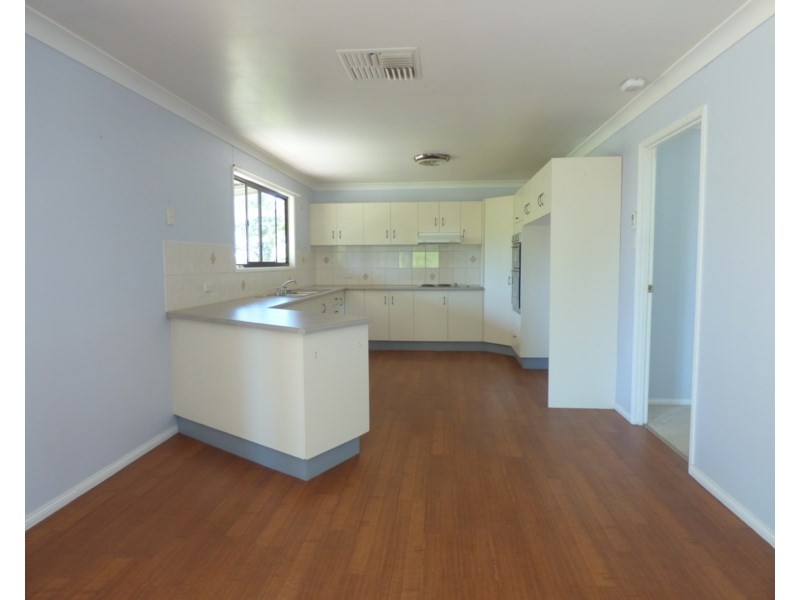 68 Minka Road, Roma QLD 4455