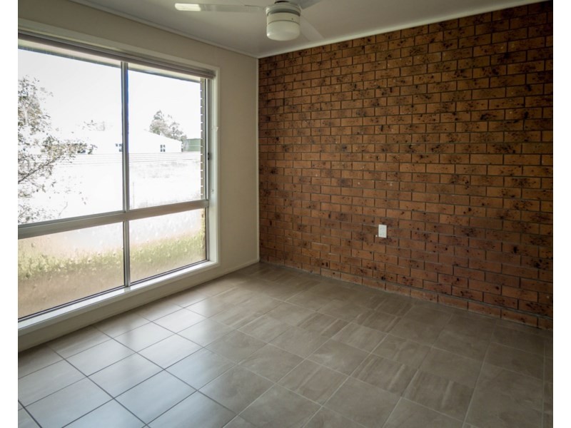 28 Elmer Street, Roma QLD 4455