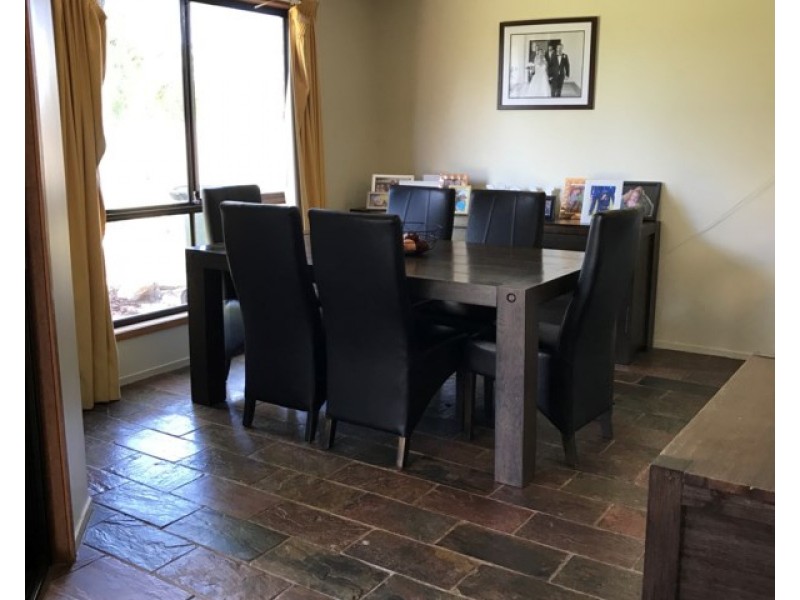 199 Charles Street, Roma QLD 4455