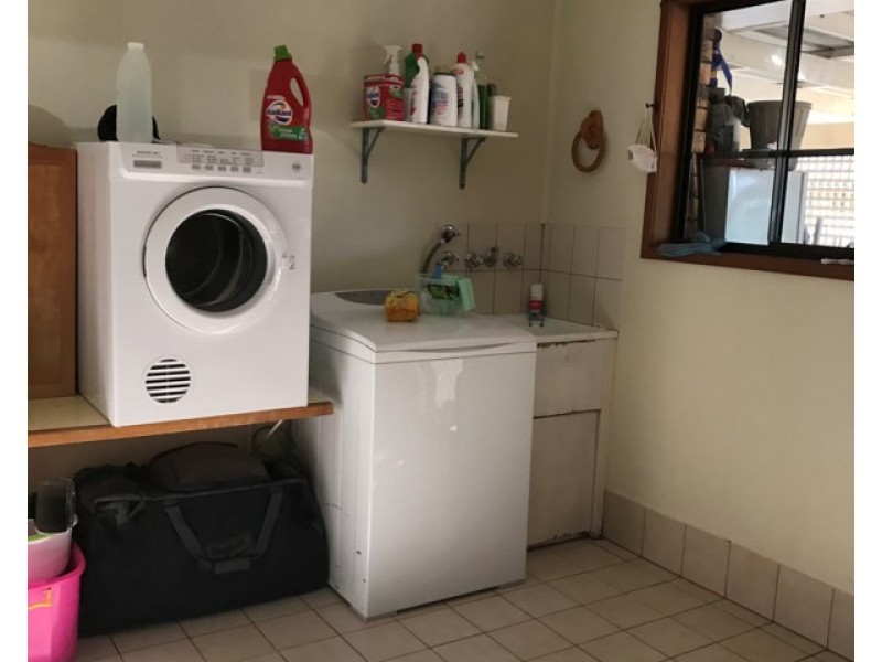 199 Charles Street, Roma QLD 4455