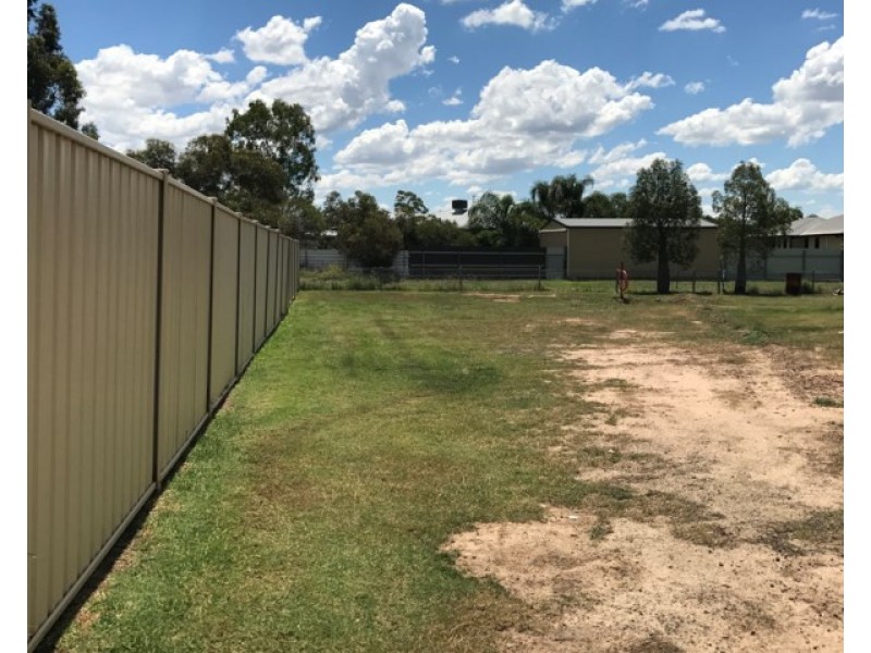 199 Charles Street, Roma QLD 4455