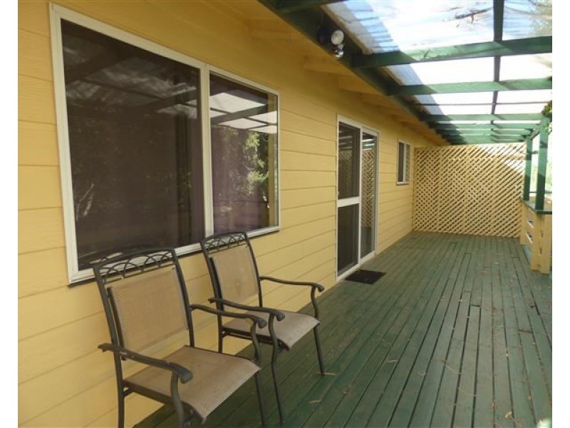 2/11 Tiffin Street, Roma QLD 4455