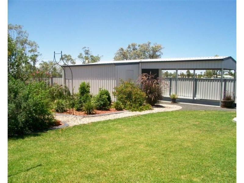7 Powell Street, Roma QLD 4455