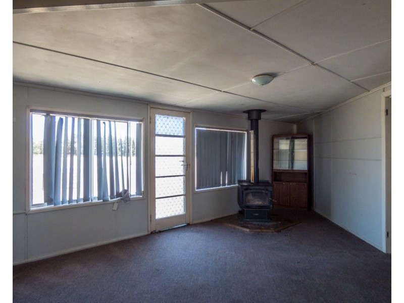50 Twine Street, Roma QLD 4455