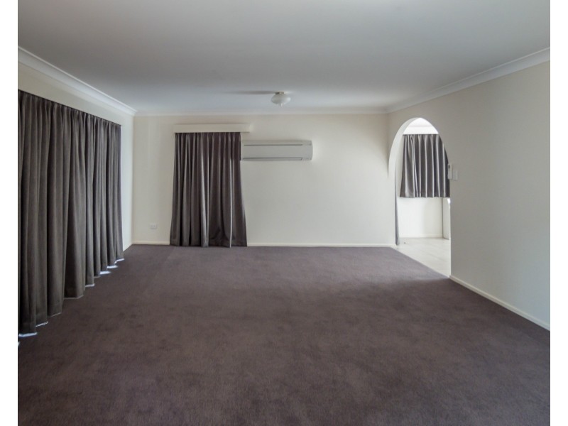 20 Alexander Avenue, Roma QLD 4455