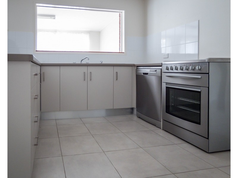 20 Alexander Avenue, Roma QLD 4455