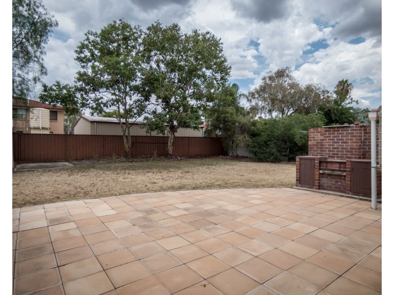 20 Alexander Avenue, Roma QLD 4455