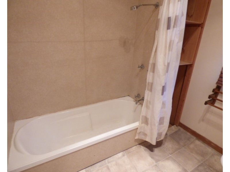 22 McEwan Street, Roma QLD 4455