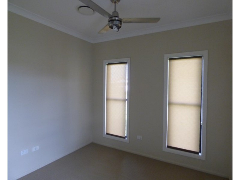 39 Robusta Drive, Roma QLD 4455