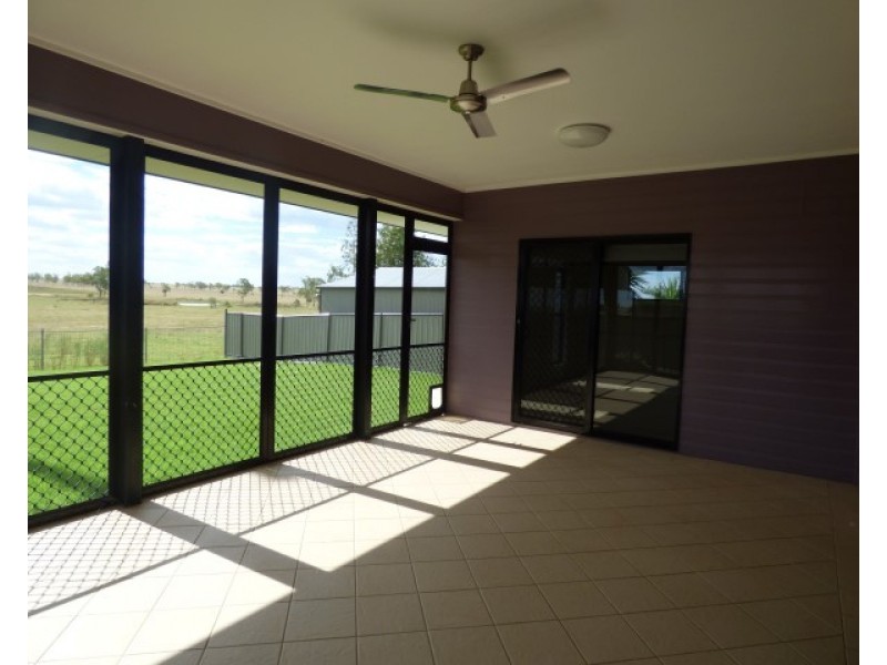 39 Robusta Drive, Roma QLD 4455