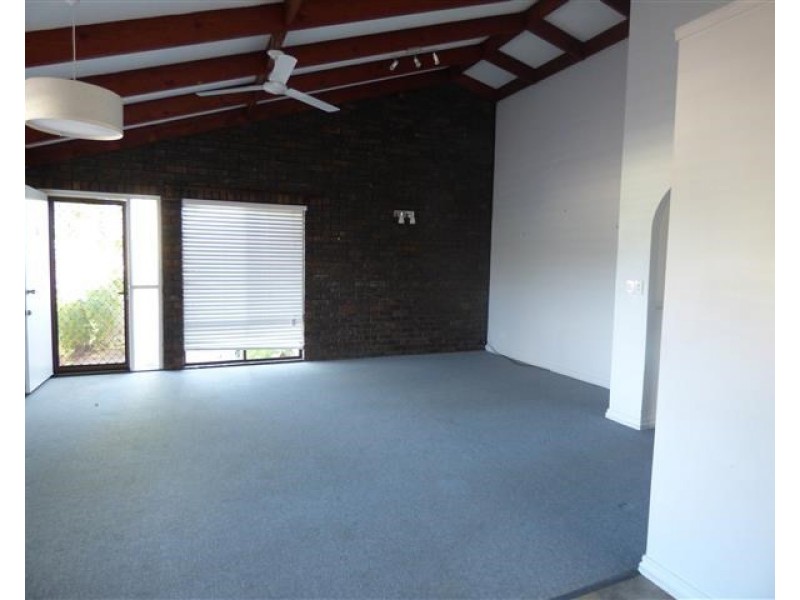 3/63 Raglan Street, Roma QLD 4455